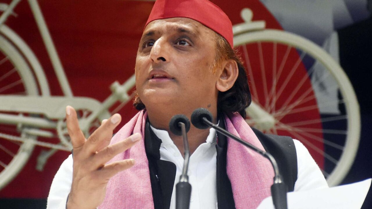 केजरीवाल की बरी होने पर अखिलेश यादव का भाजपा पर हमला, बताया ‘नैतिक मृत्युदंड’