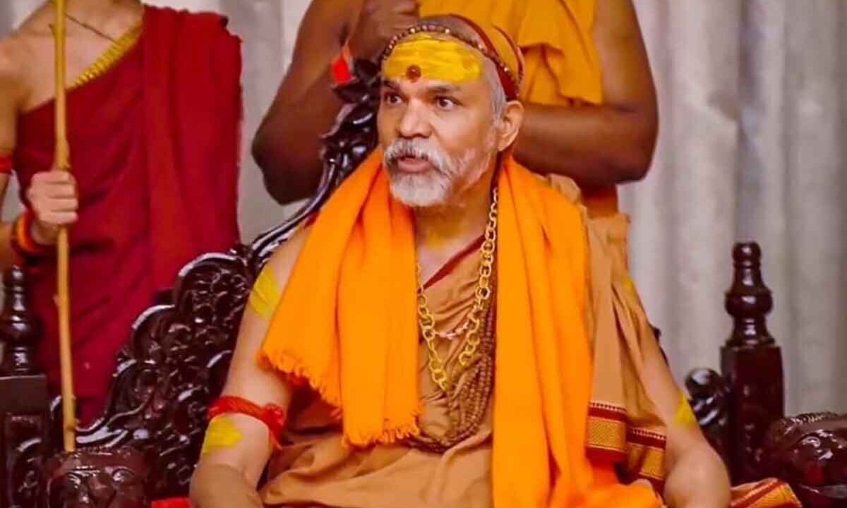 शंकराचार्य अविमुक्तेश्वरानंद का पलटवार, आशुतोष ब्रह्मचारी के खिलाफ पॉक्सो अदालत में वाद दायर