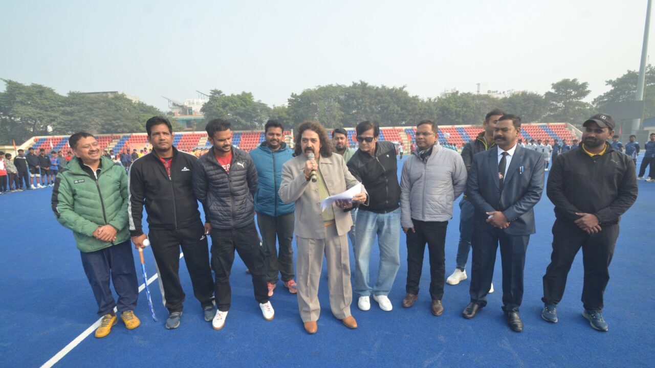 लखनऊ में प्रदेश स्तरीय जूनियर बालक हॉकी प्रतियोगिता का भव्य शुभारंभ