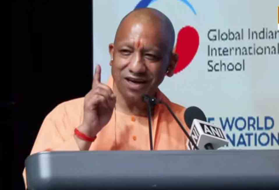 सिंगापुर में बोले योगी आदित्यनाथ: नौ वर्षों में तीन गुना हुई उत्तर प्रदेश की अर्थव्यवस्था
