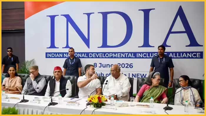 इंडिया गठबंधन की बैठक में पांच प्रस्तावों पर सहमति, शिक्षा मंत्री के इस्तीफे की मांग तेज