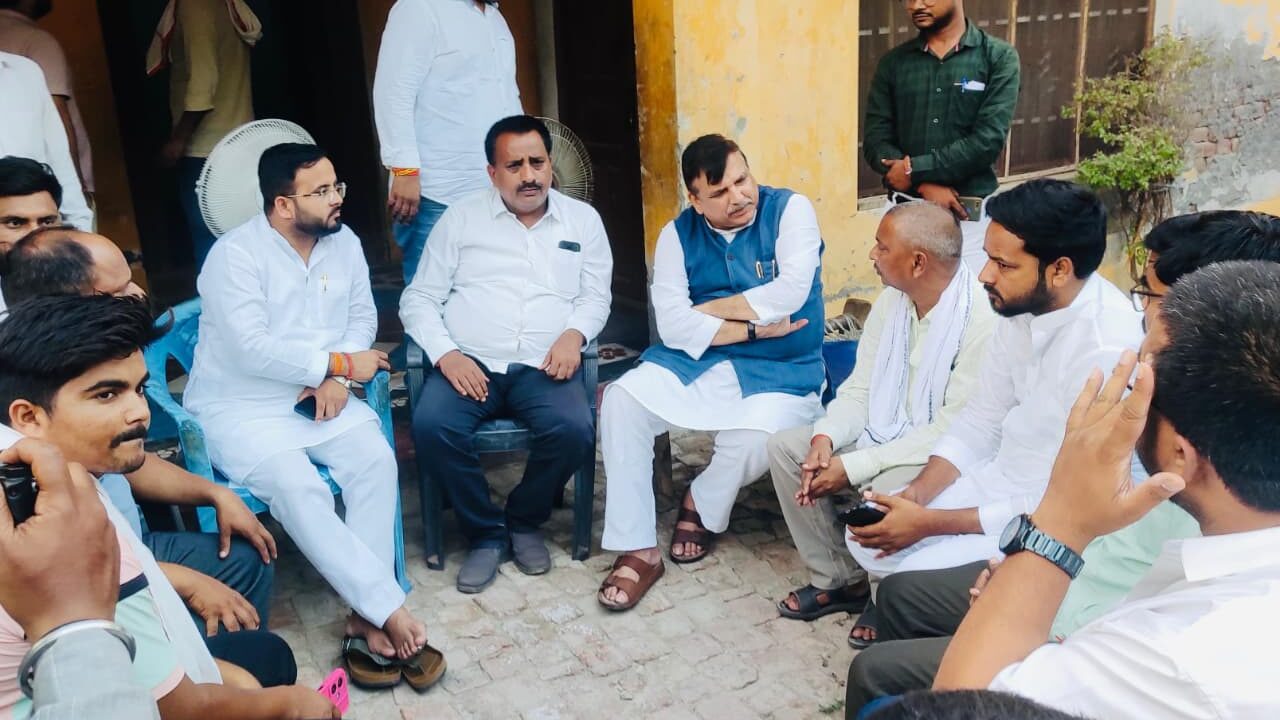 रितिक की मौत का जवाब कौन देगा? पेपर लीक पर चर्चा से डरने वाली सरकार युवाओं के सपनों की हत्यारी : संजय सिंह