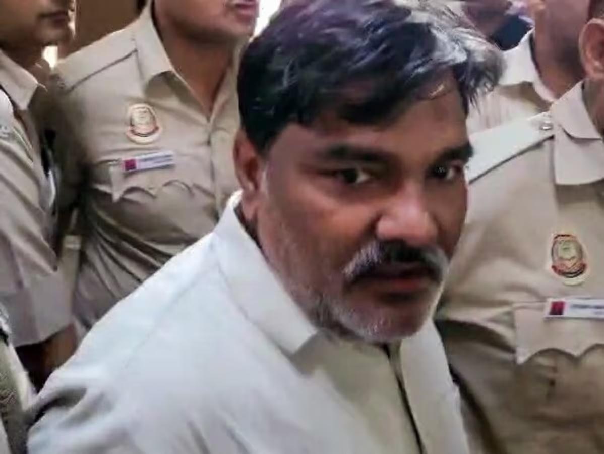 6 साल बाद अंकित शर्मा हत्याकांड में फैसला: ताहिर हुसैन समेत 5 दोषियों को उम्रकैद.